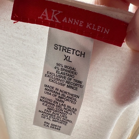 Anne Klein womens top size XL cream v-neck Swiss dot lace - Picture 8 of 10